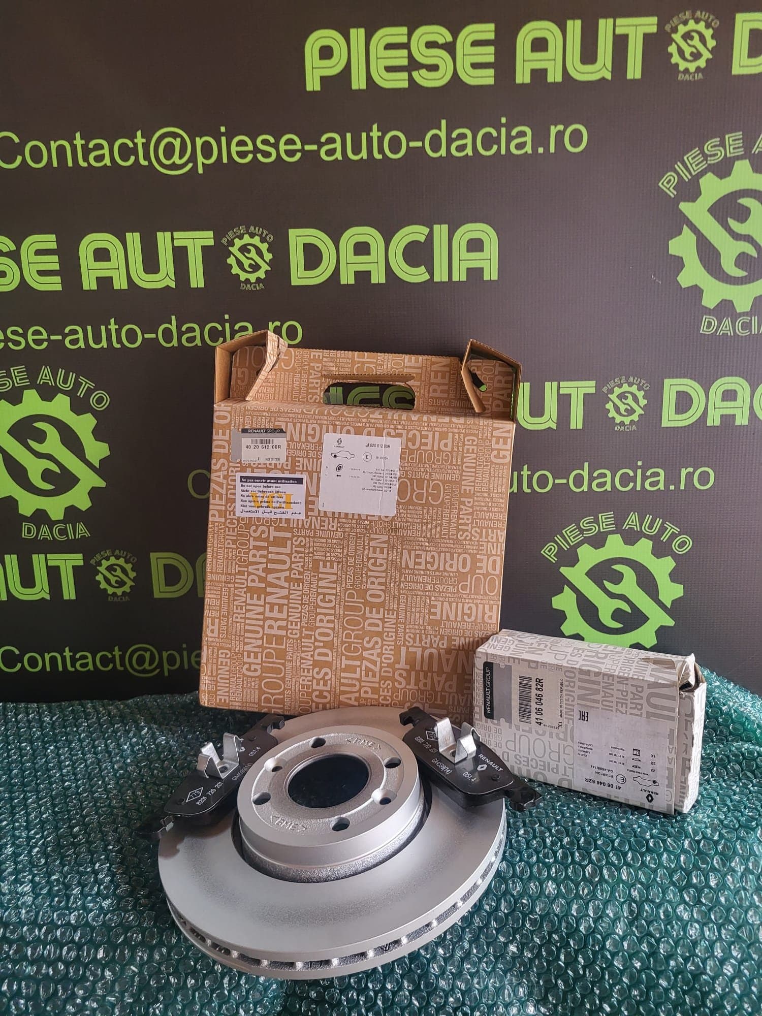 PACHET FRANE — Disc 402061200R + Plăcuțe 410604682R - Frane